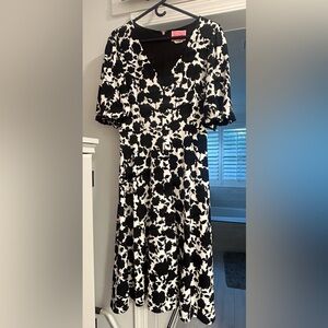 Kate Spade beautiful black and white floral dress